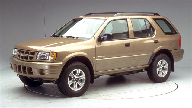 2000 Isuzu Rodeo 4-door SUV