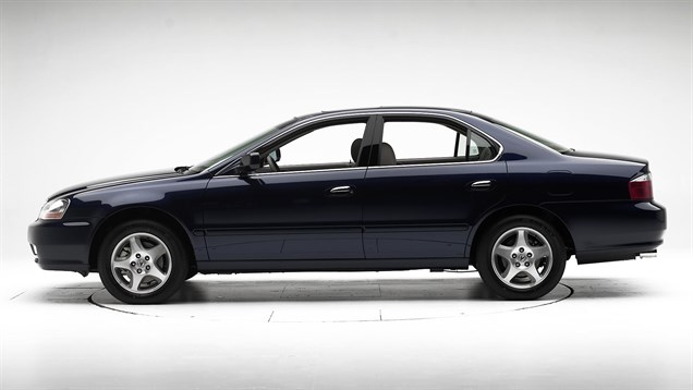 2002 Acura TL 4-door sedan