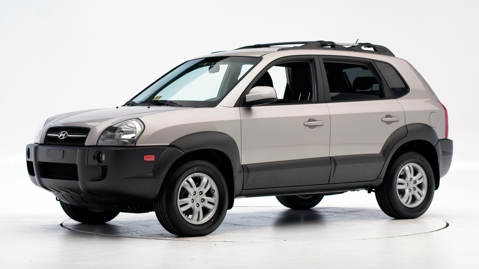 Front Exhaust Flex Pipe For 2005-2008 Hyundai Tucson 2.7L V6 AWD - Direct Fit Replacement