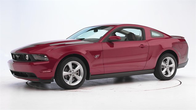 2011 Ford Mustang 2-door coupe