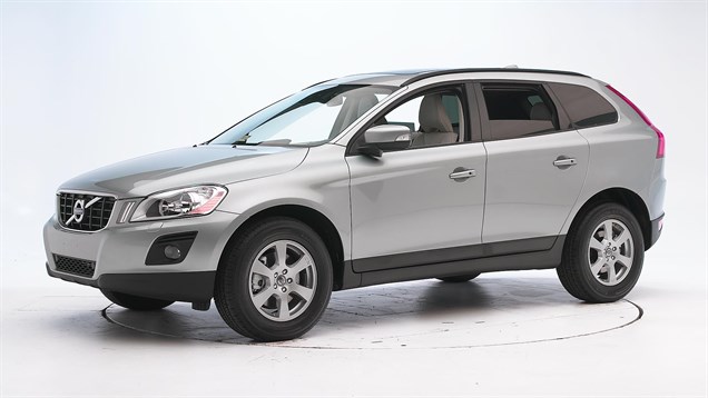 Volvo xc60 2010 магнитола