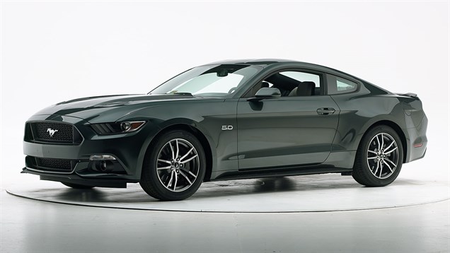 2021 Ford Mustang 2-door coupe