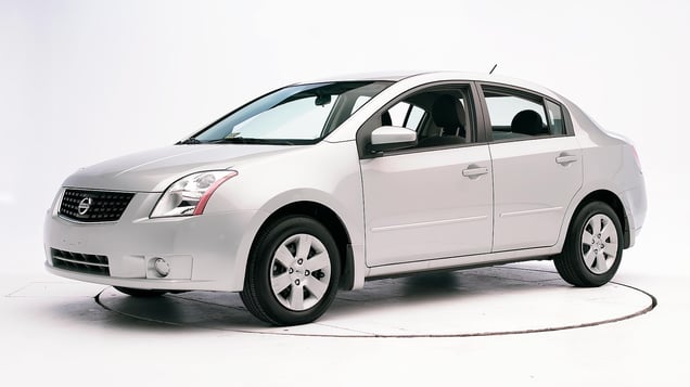 2009 Nissan Sentra 4-door sedan