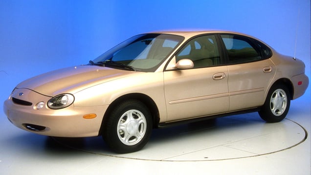 1999 Ford Taurus 4-door sedan