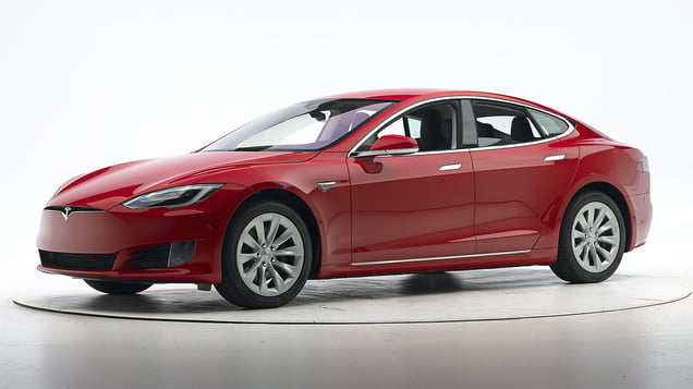 2016 Tesla Model S 4-door hatchback