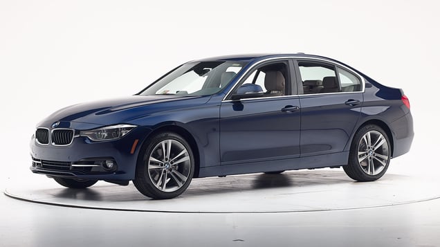 2017 BMW 3 series 4-door sedan