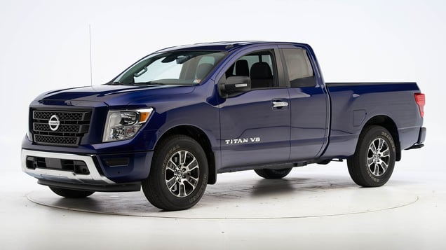2020 Nissan Titan Extended cab pickup