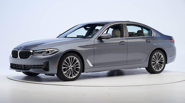 2022 BMW 5 series 4-door sedan