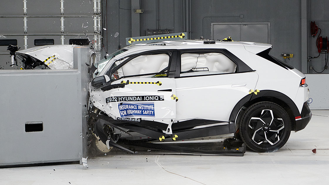 New Hyundai EV earns Top Safety Pick+