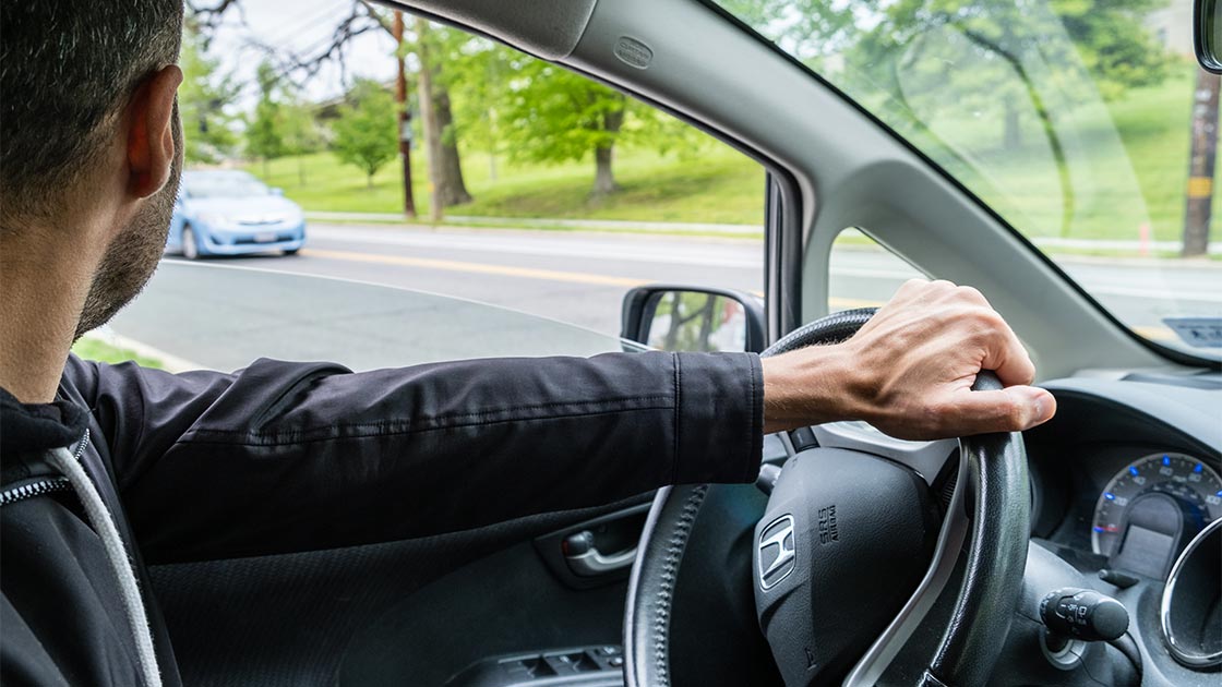 No car, no problem. Teens learning to drive with a video game.